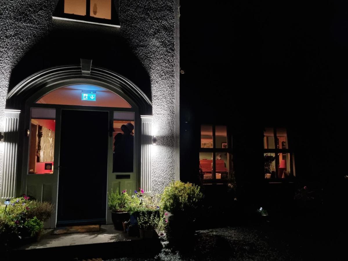 Lynster House Hotell Monaghan Exteriör bild