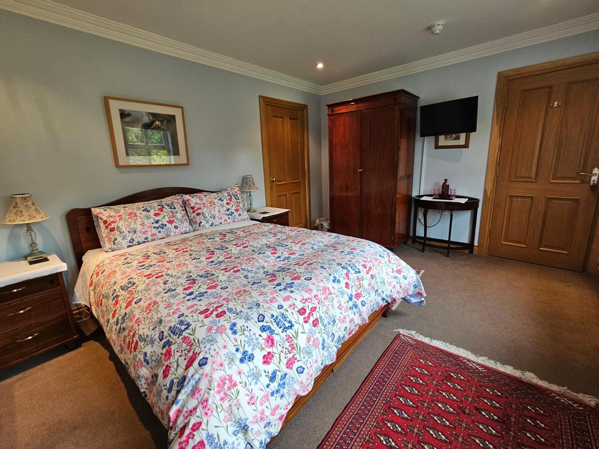 Lynster House Hotell Monaghan Exteriör bild